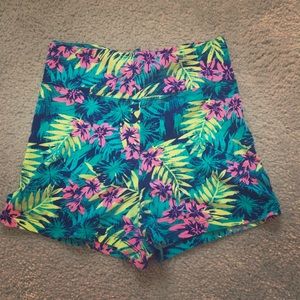 Floral high waisted shorts